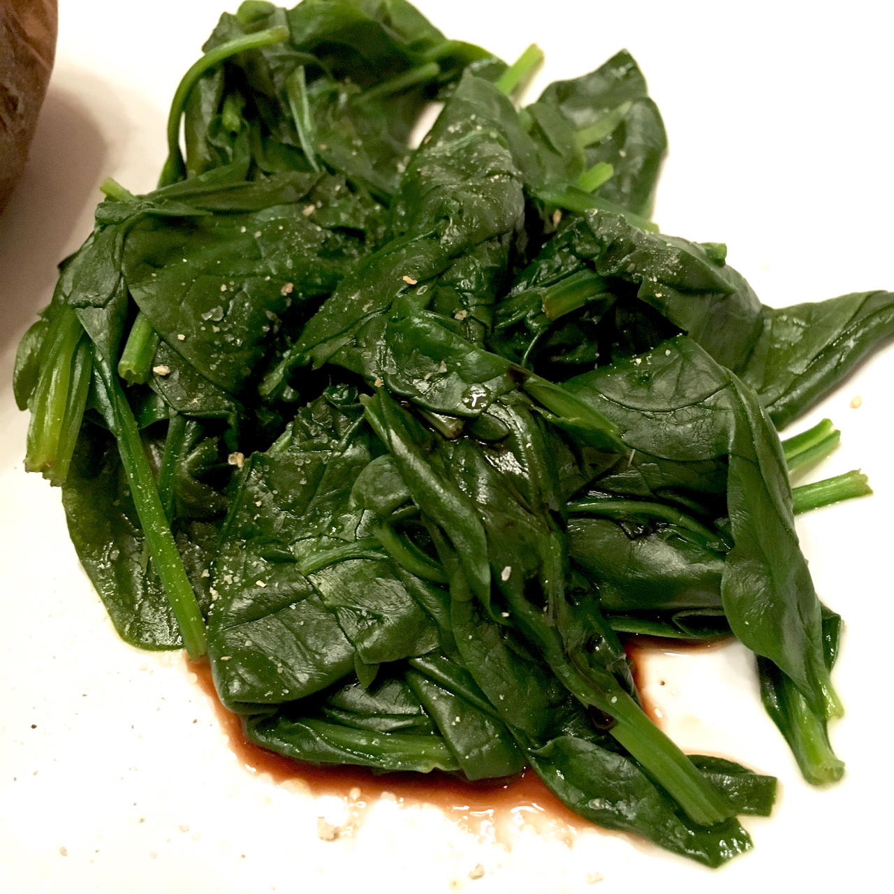 Organic Steamed Spinach With Balsamic Vinegar