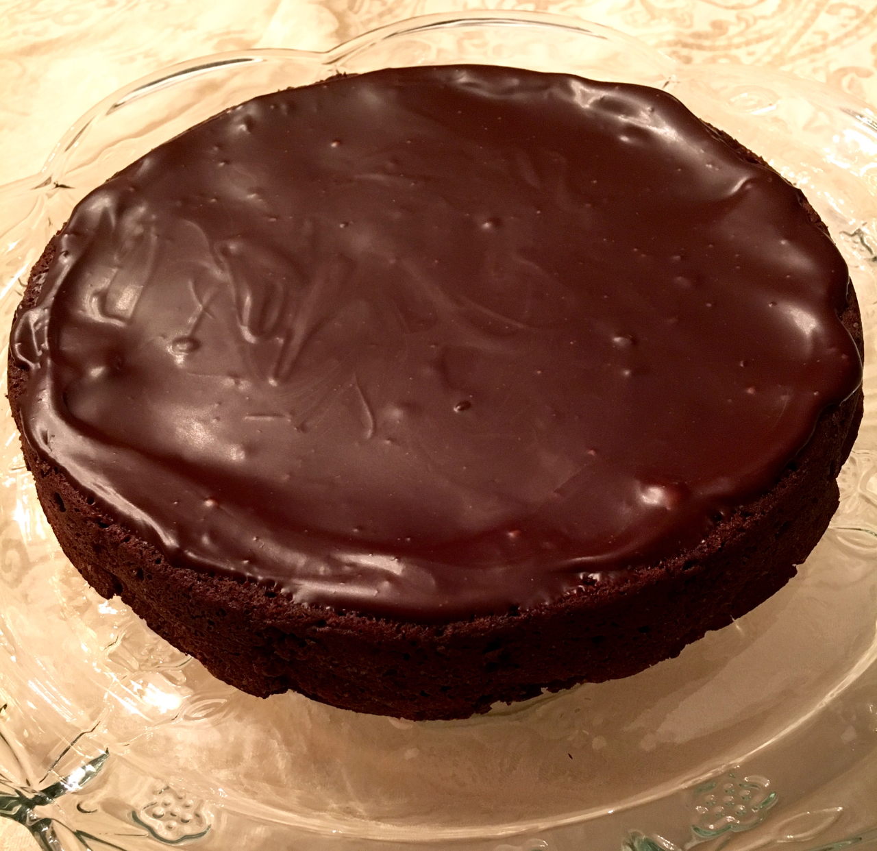 Flourless Chocolate Cake With Ganache Glaze