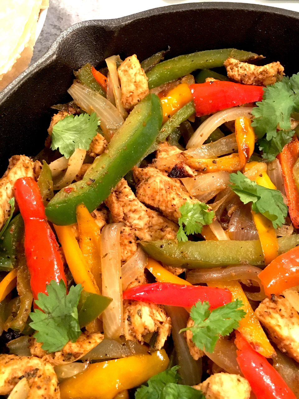 chicken fajitas sides