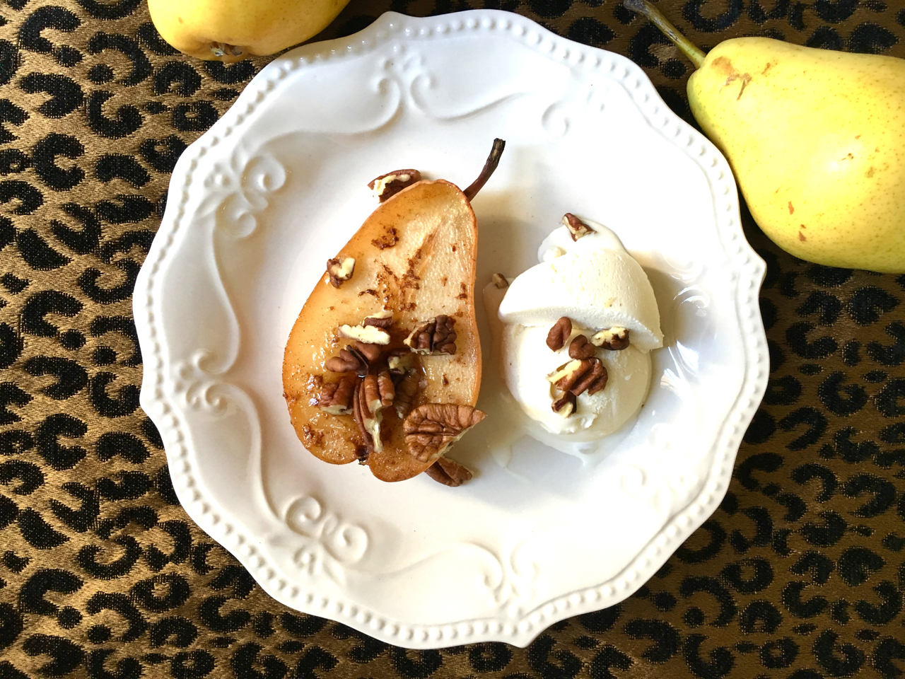 Maple Cinnamon Baked Pears