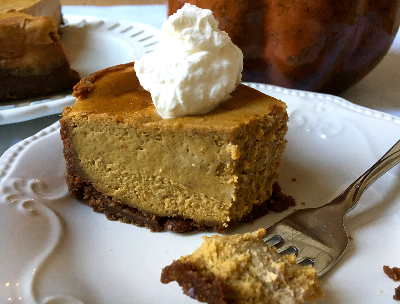 Pumpkin Cheesecake With Gingersnap Crust