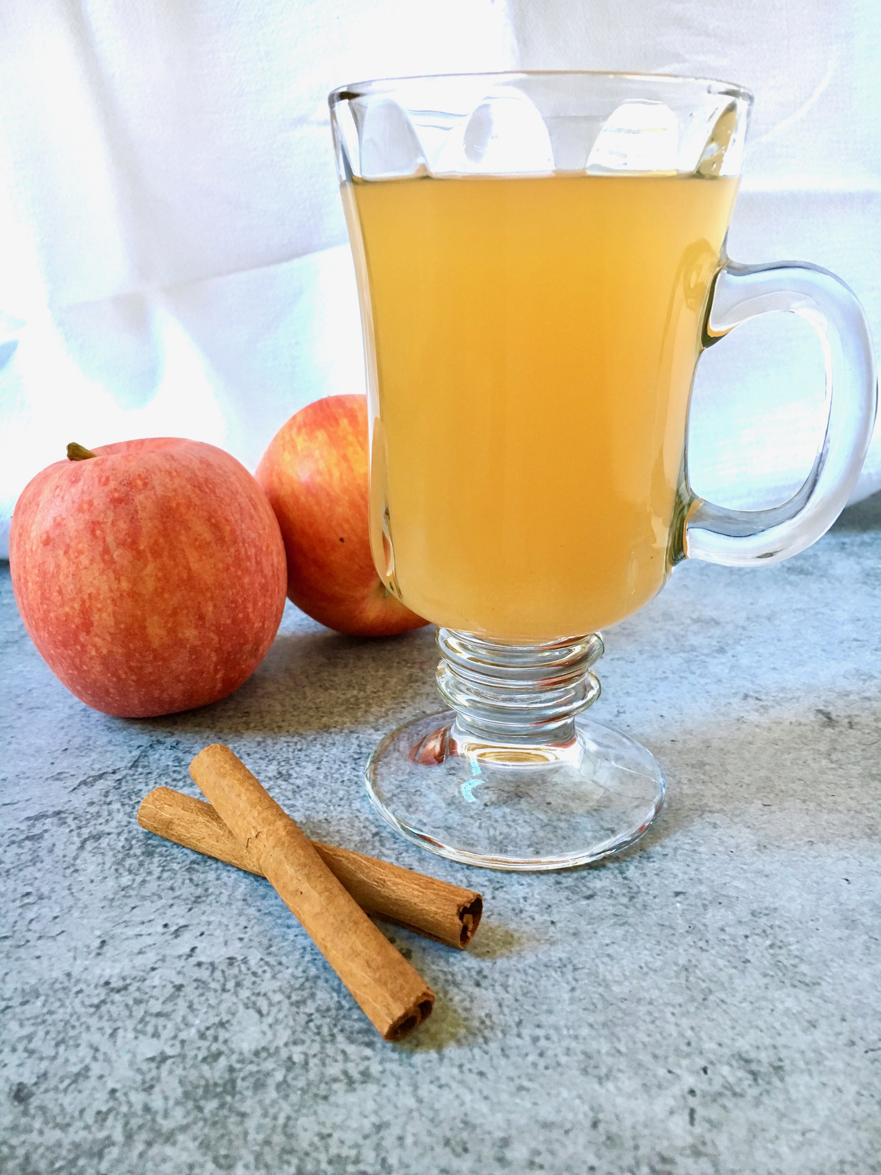 Easy Homemade Apple Ginger Cider Recipe * Zesty Olive - Simple, Tasty ...