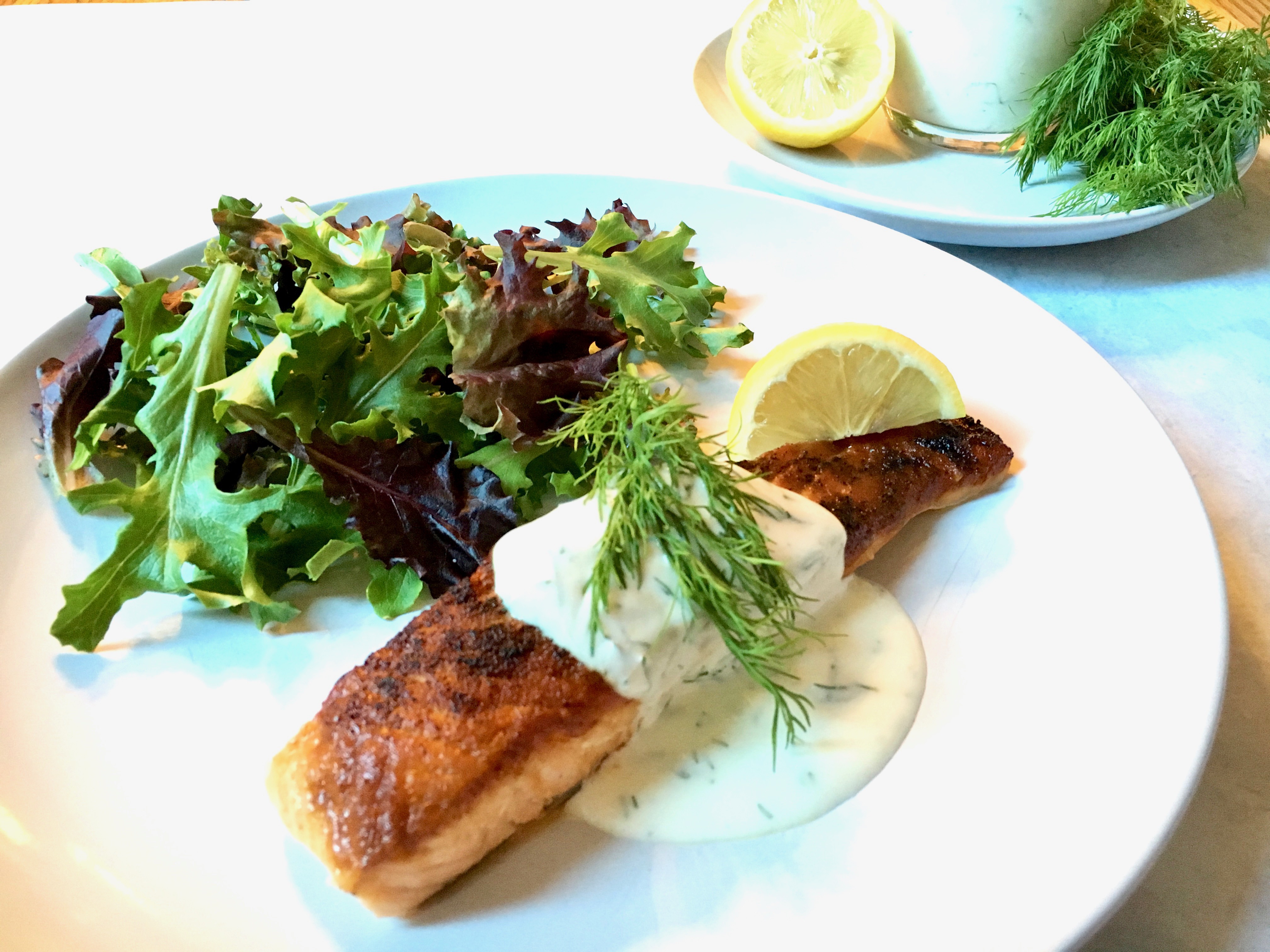 Pan-Seared Salmon with Creamy Greek Yogurt Lemon Dill Sauce